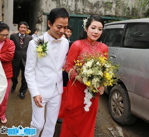 Thanh Thanh Hiền cùng chú rể - Ca sĩ Chế Phong trong ngày cưới