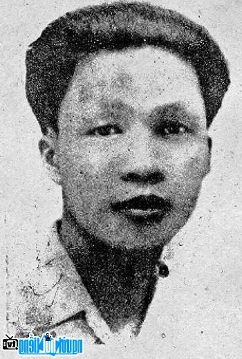 Portrait of the new poet Han Mac Tu