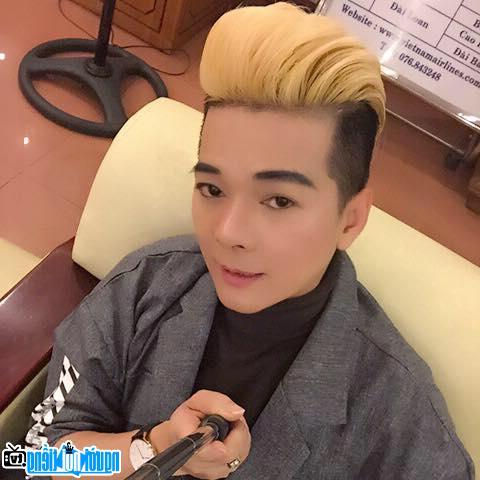 Portrait of Singer Vu Ha