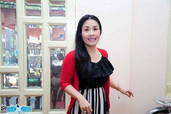  Latest pictures of Comedian Kieu Oanh