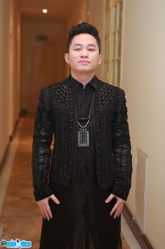  Tung Duong - Famous singer of Bac Ninh
