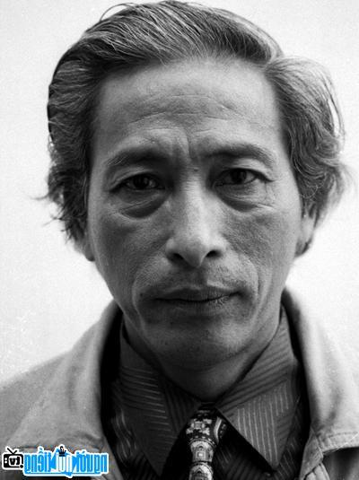  Portrait of poet Pham Tien Duat