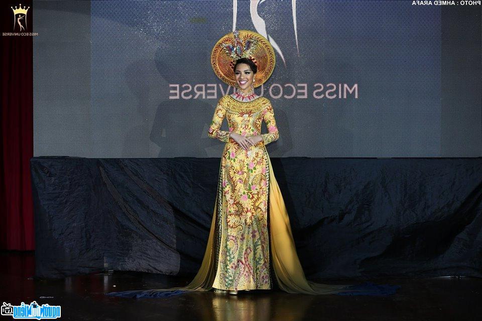 Hình ảnh về Khả Trang-Người mẫu nổi tiếng Hà Giang-Việt Nam