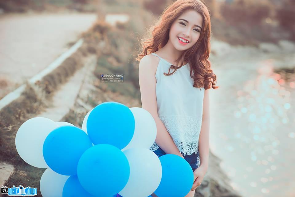 Beauty of famous Nguyen Thanh Tu-Hot girl Hanoi-Vietnam