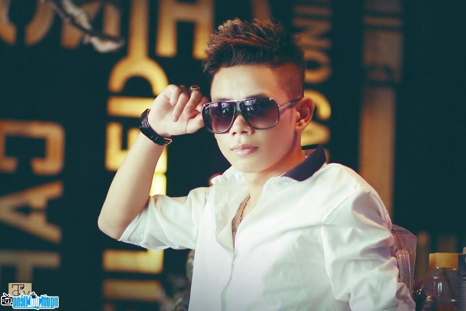  Singer Le Bao Binh personality in everyday life