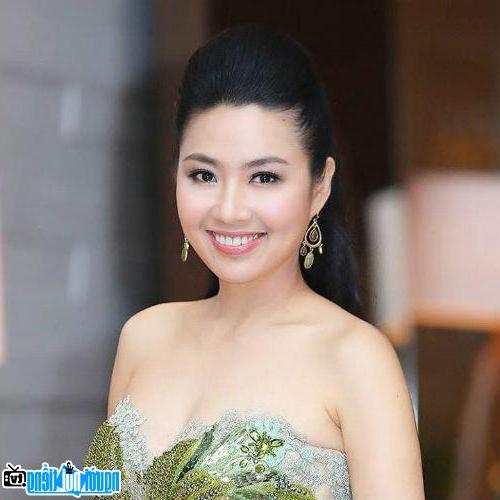 Latest image of Actress Le Khanh