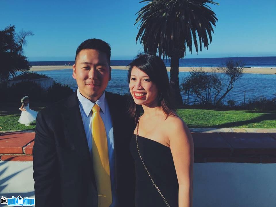 Picture of Christine Ha and her husband