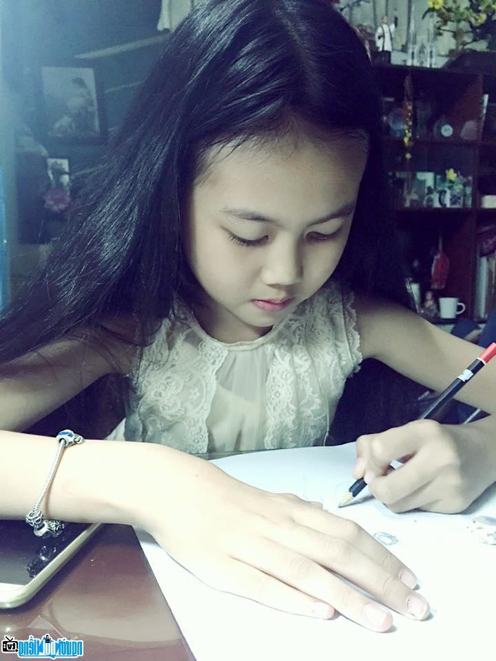 Bao An's studying hard