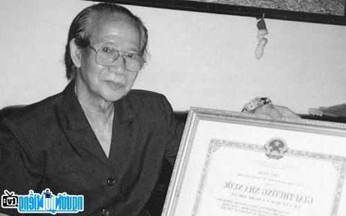 Picture of late musician Xuan Giao musician