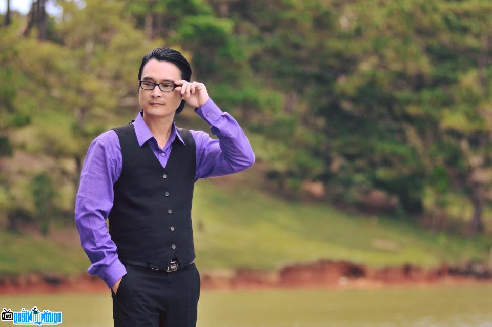  Latest pictures of Musician Nguyen Nhat Huy