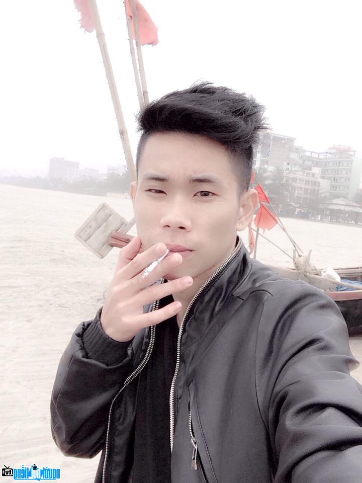  Latest pictures of Singer Le Bao Binh