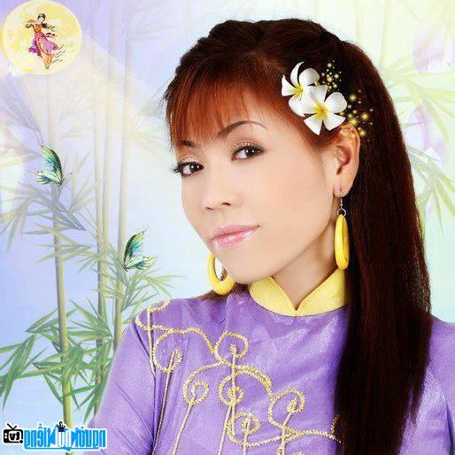  Singer Bich Thao in new MV