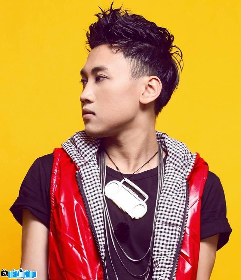 Singer Don Nguyen in his new MV