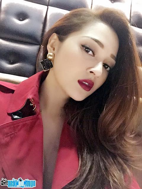  Latest pictures of Singer Bao Anh