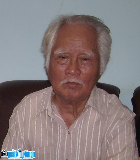  A portrait of Musician Nguyen Van Ty