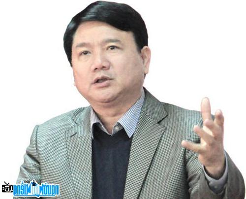 A portrait image of Politician Dinh La Thang