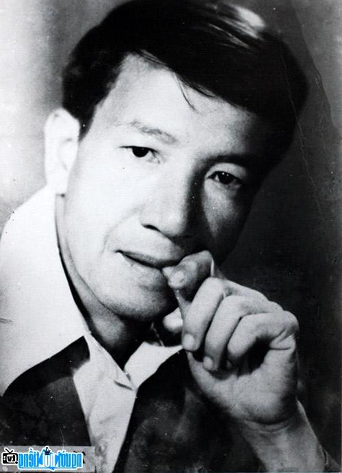 A portrait image of Actor Trinh Thinh