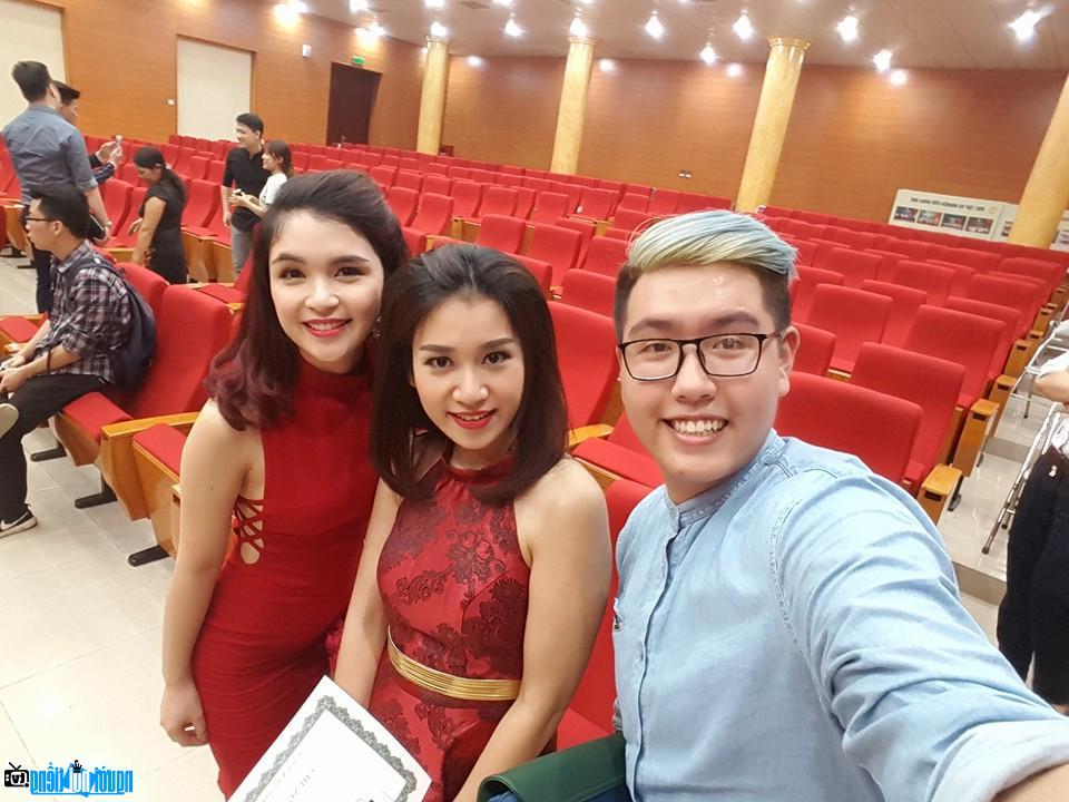 Hình ảnh chân dung của MC Nam Linh