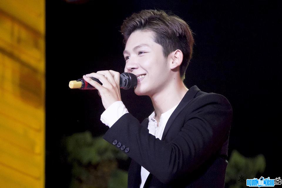 Kelvin Khánh là chồng tương lai của Khởi My - nữ ca sĩ hot nhất showbiz Việt