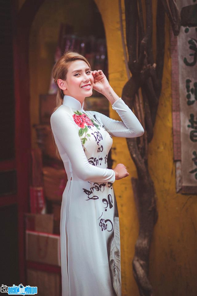 Võ Hoàng Yến-Người mẫu nổi tiếng của Việt Nam