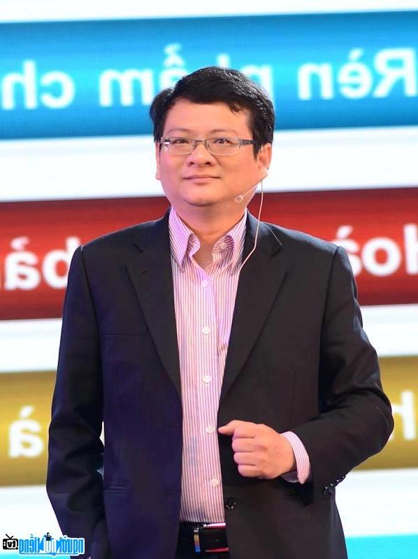 Quoc Tuan Khanh-Vietnamese famous speaker