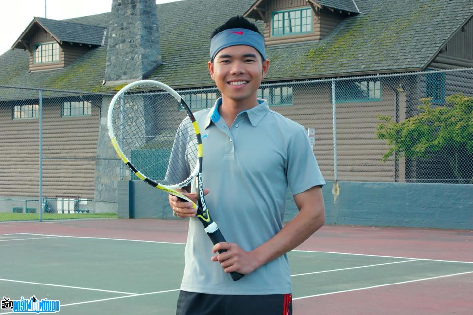  Trieu Hoang in a sports session