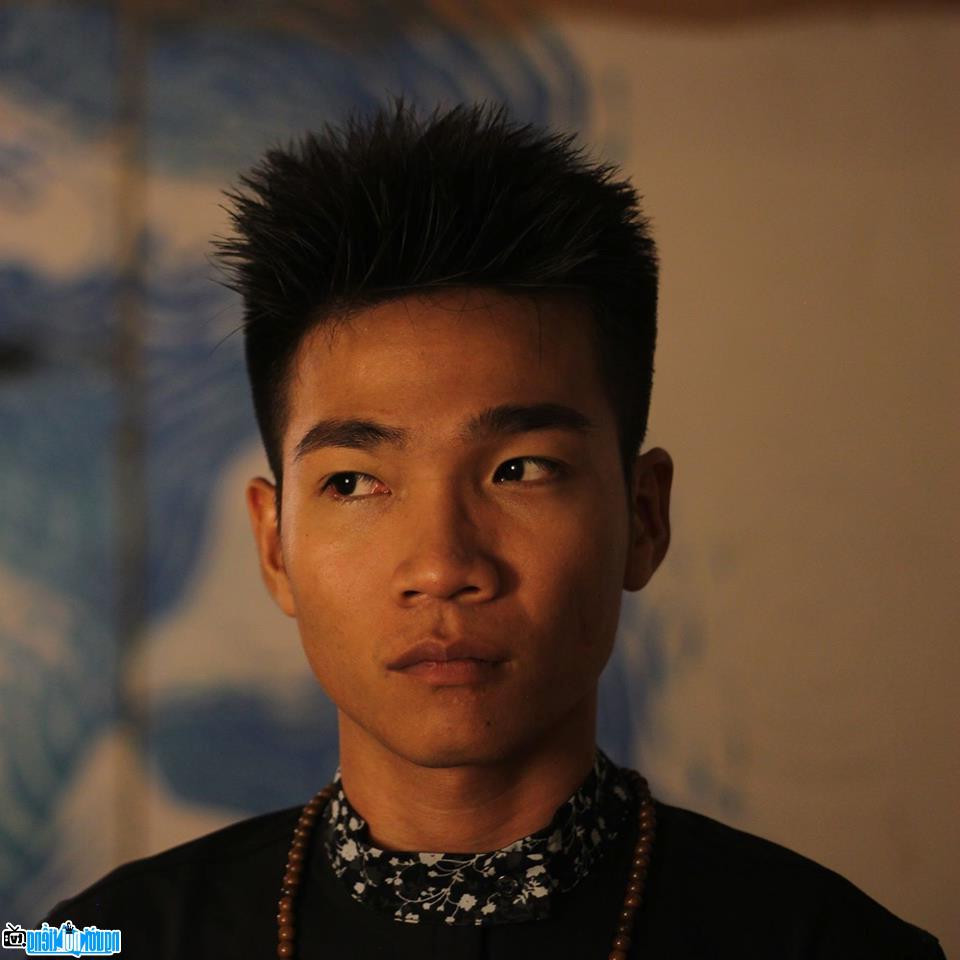 Sau đối thoại trên Facebook, rapper Wowy bay thẳng ra Hà Nội 'săn lùng' MC  Lại