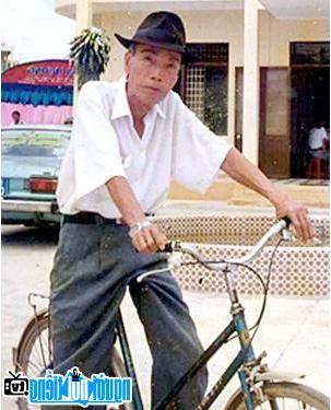 A new photo of Hoang Van Bon- Famous writer Dong Nai- Vietnam