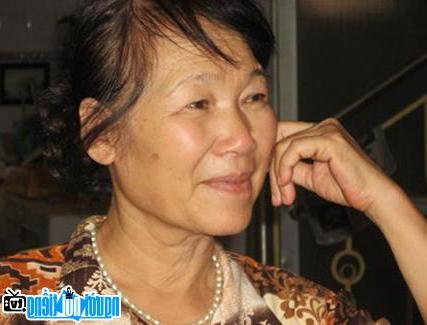 Latest picture of Vietnamese Modern Writer Doan Le
