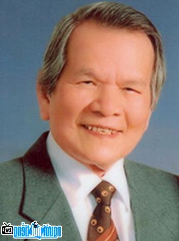 Picture of Vietnamese Modern Writer Dung Ha