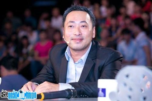 Đạo diễn Nguyễn Quang Dũng làm giám khảo