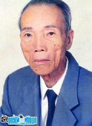 Portrait of Writer Hoang Van Bon