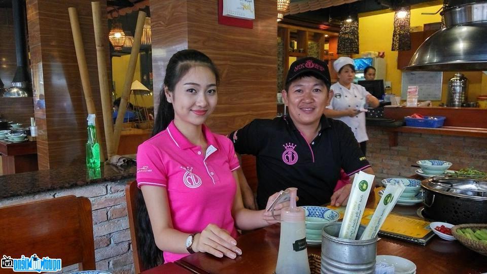  Latest pictures of Hot girl Bui Nu Kieu Vy participating in charity program