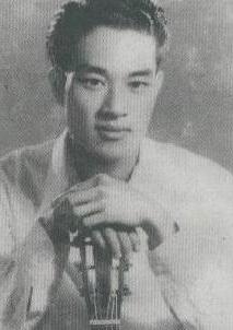  Young photo of musician Nguyen Thien To