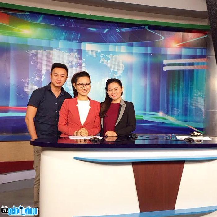 Trương Việt Phong và những người bạn trong đài truyền hình