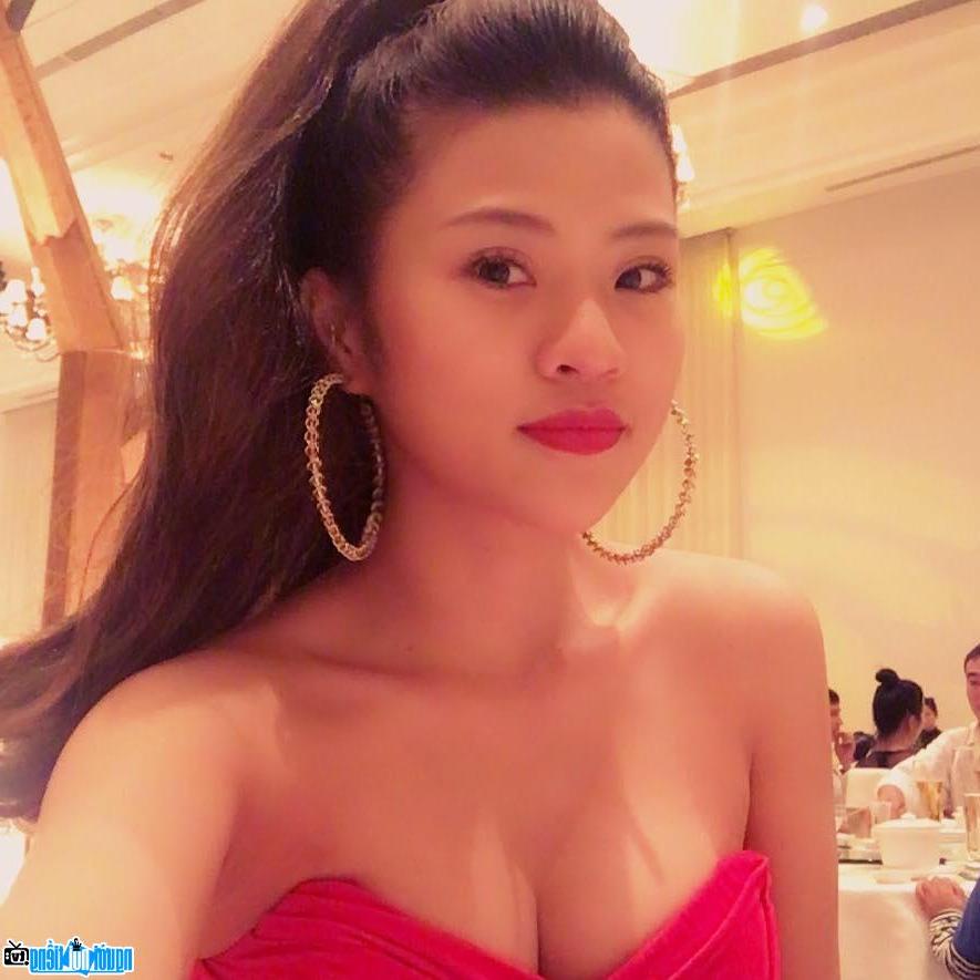  Latest pictures of DJ Dj Ngoc Anh