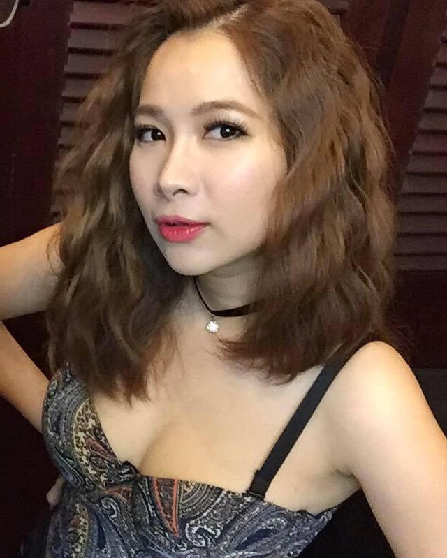  Latest pictures of Singer Duy Uyen