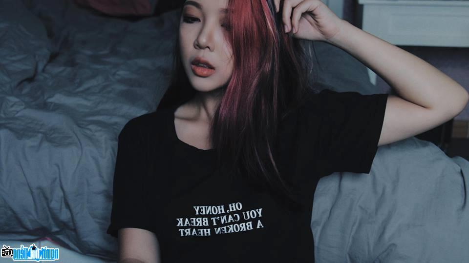 Hình ảnh chân dung của Hot girl Thảo Vân