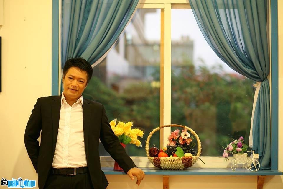 A portrait image of MC Nguyen Huu Chien Thang