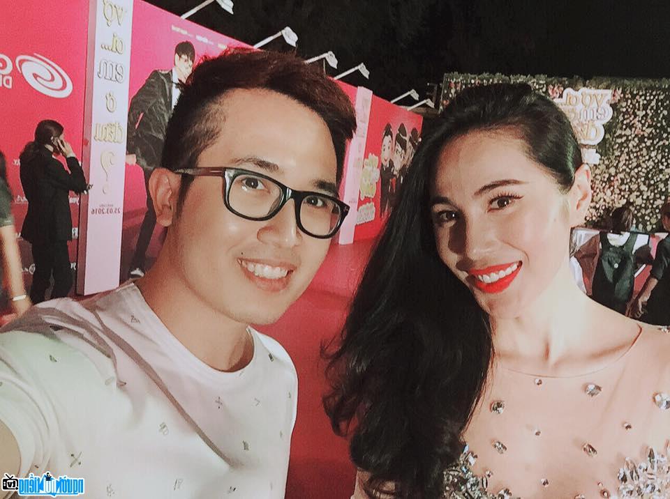 Robbey and singer Thuy Tien