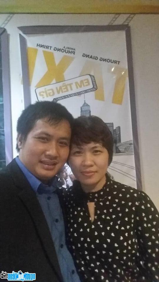  Famous speaker Bui Thu Hien and her husband