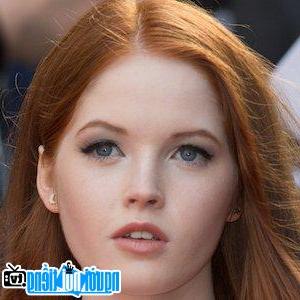 A new photo of Ellie Bamber- Famous actress Berkshire- UK