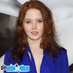 Latest picture of Actress Ellie Bamber