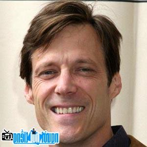 Latest pictures of Male Opera Opera Matthew Ashford