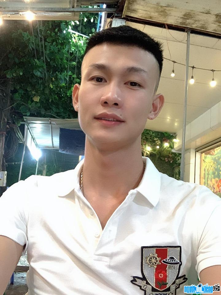 Vlogger Duy Thường Tv