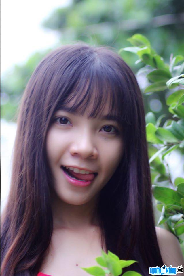  New photo of singer Bao Jen
