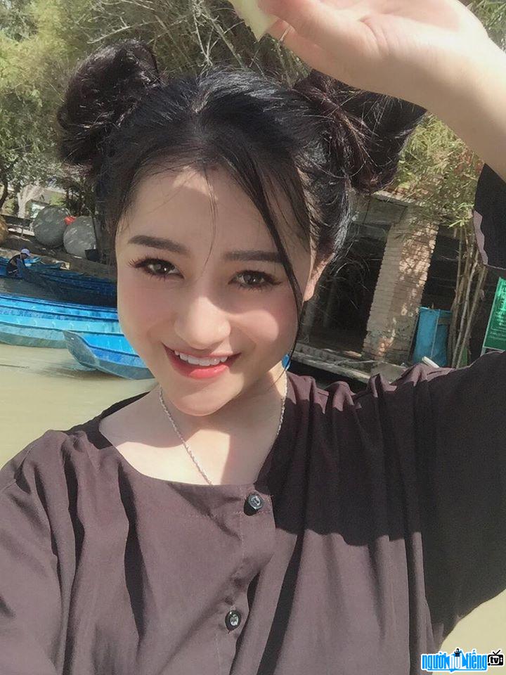  Bao Yen is beautiful with a sunny smile