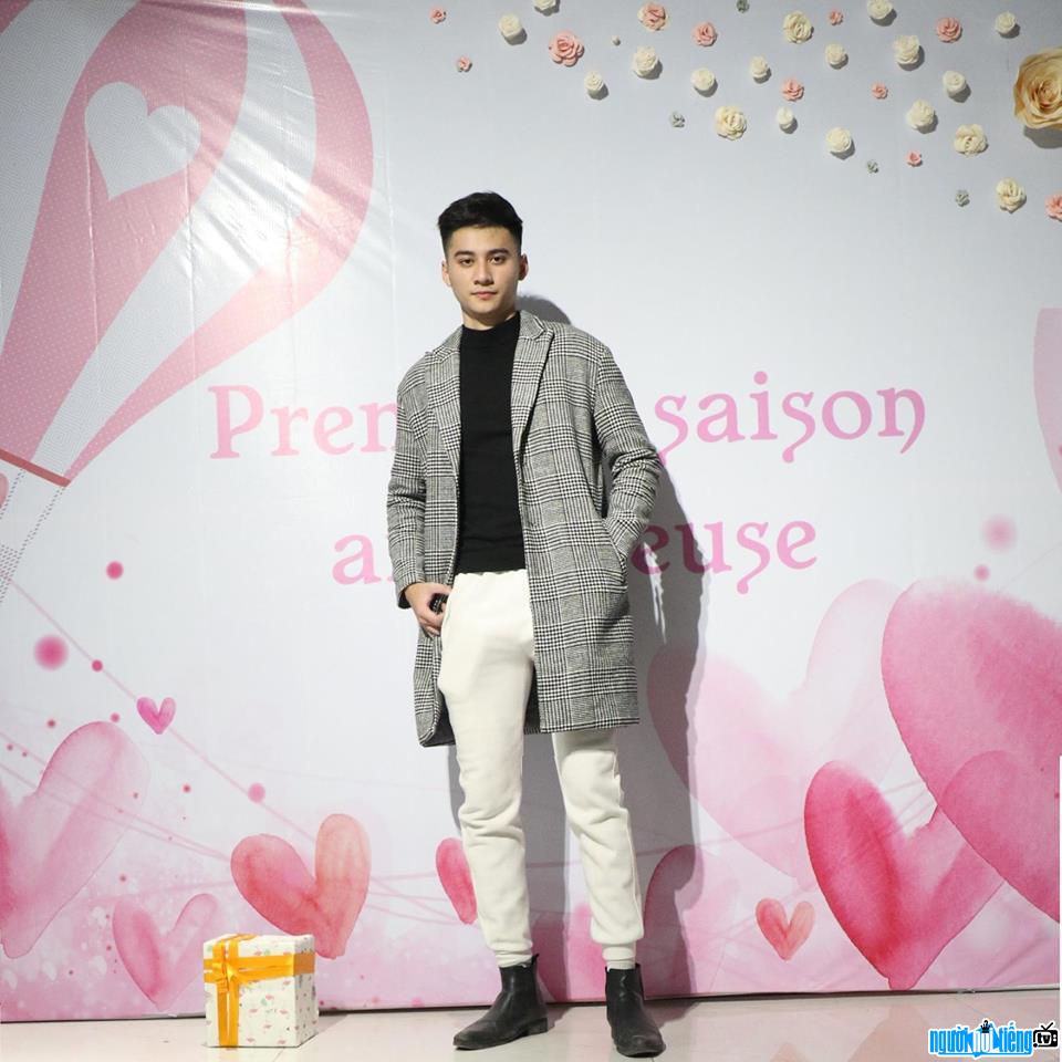  Tuan Ngoc is handsome and stylish