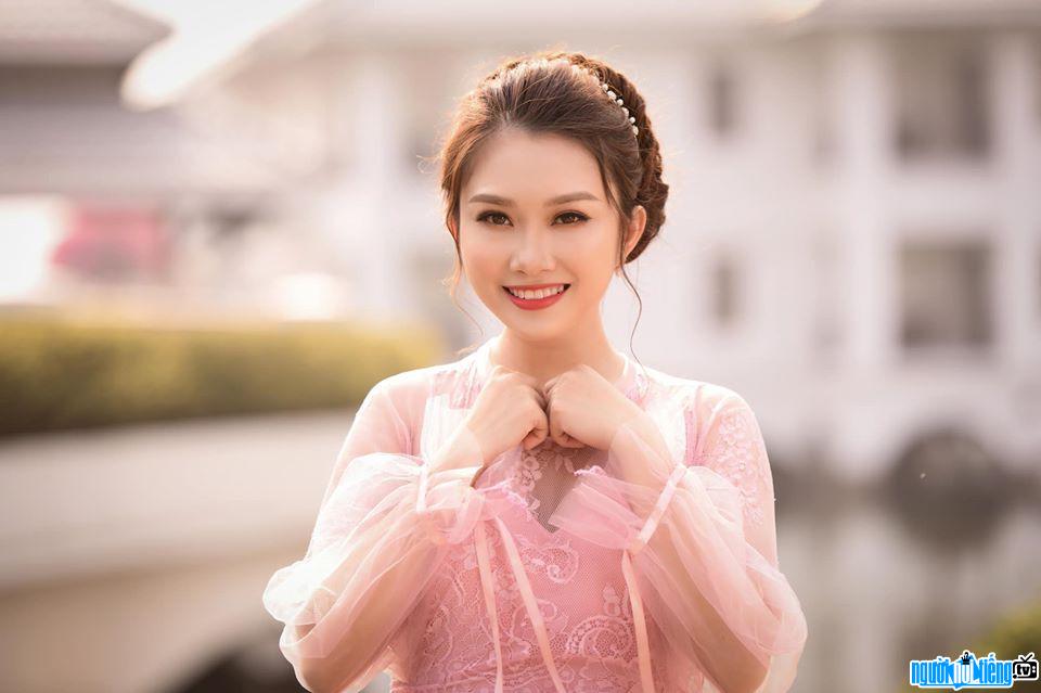  charming and beautiful Thanh Quy