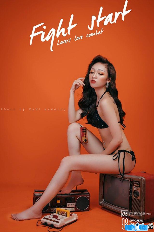  Ngoc Hoai is beautiful when she is in the magazine